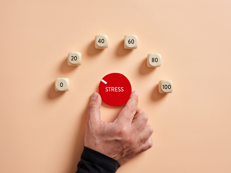 How to Reduce Stress Naturally: Our Best 5 Tips